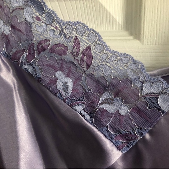 Vintage Inner Most purple satin & lace nightgown in size M - Picture 3 of 10